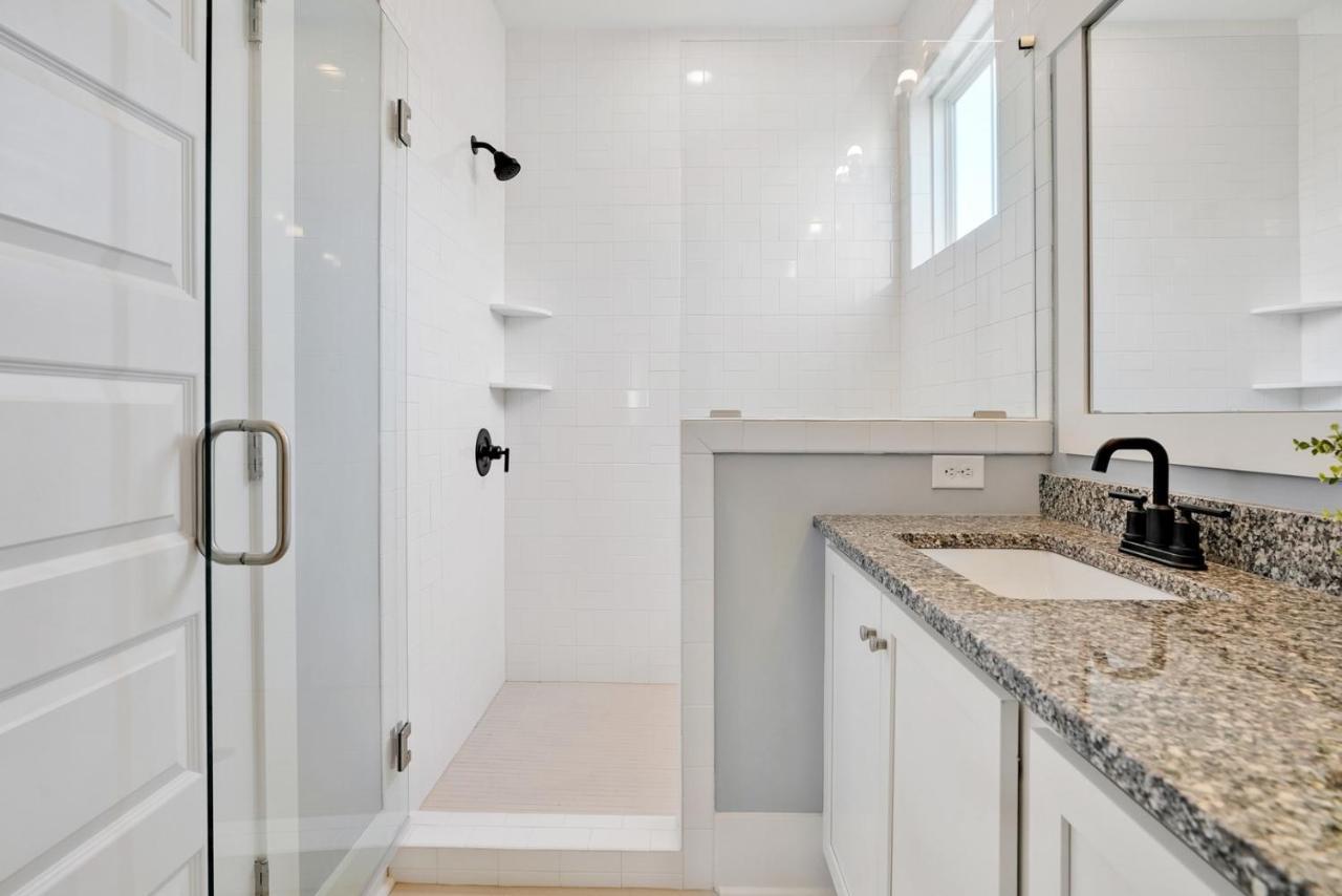 Seas The Day Villa Oak Island Bagian luar foto