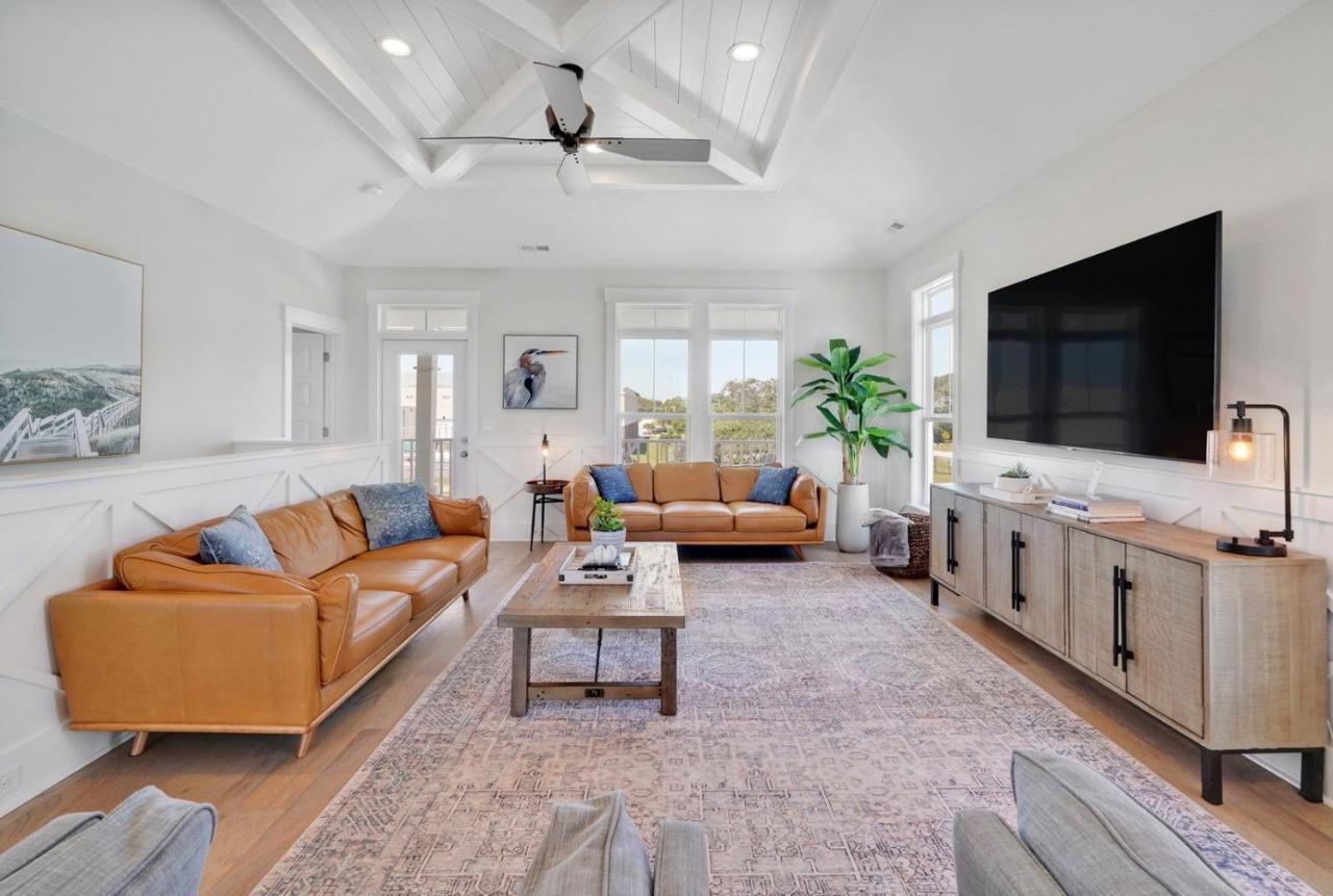 Seas The Day Villa Oak Island Bagian luar foto