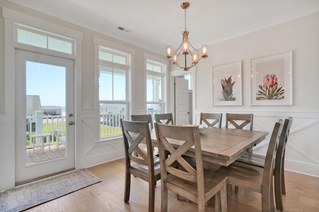Seas The Day Villa Oak Island Bagian luar foto