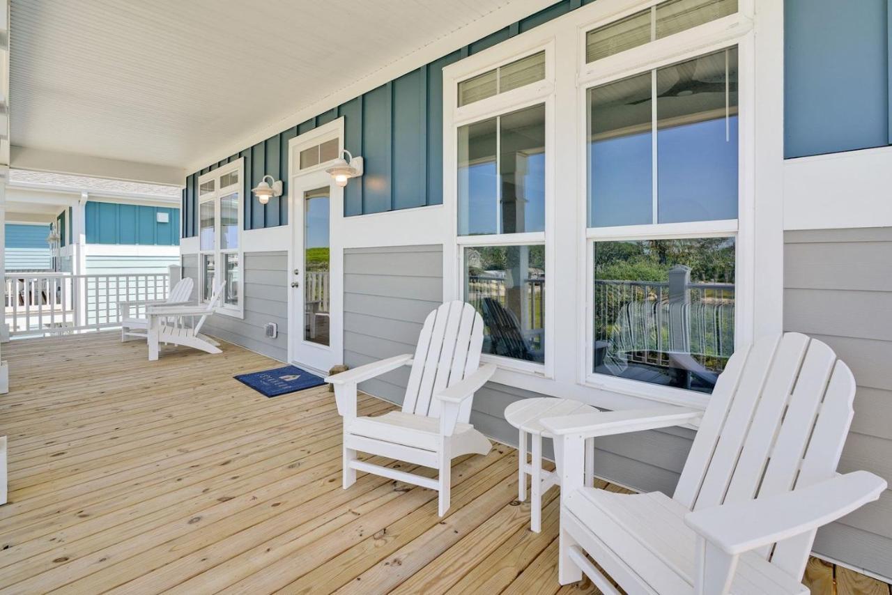 Seas The Day Villa Oak Island Bagian luar foto